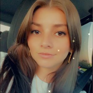 Meet your Posher, Allie